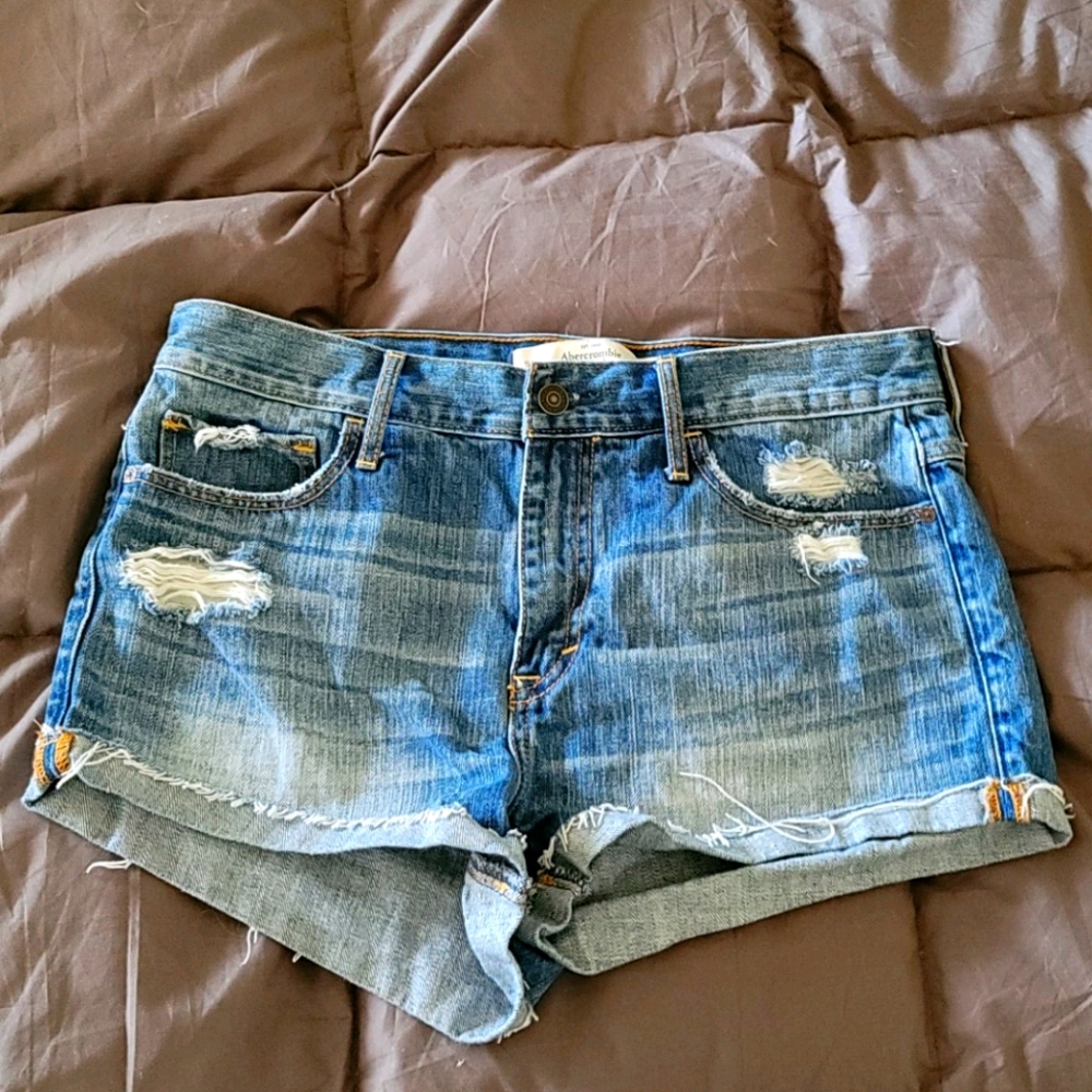 Abercrombie & Fitch Denim shorts